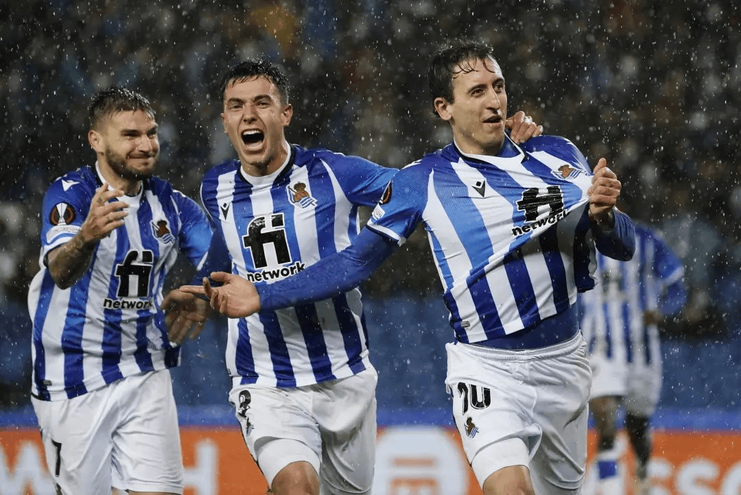 比利亚雷亚尔皇家队击败皇家贝蒂斯队，登上积分榜首位的简单介绍