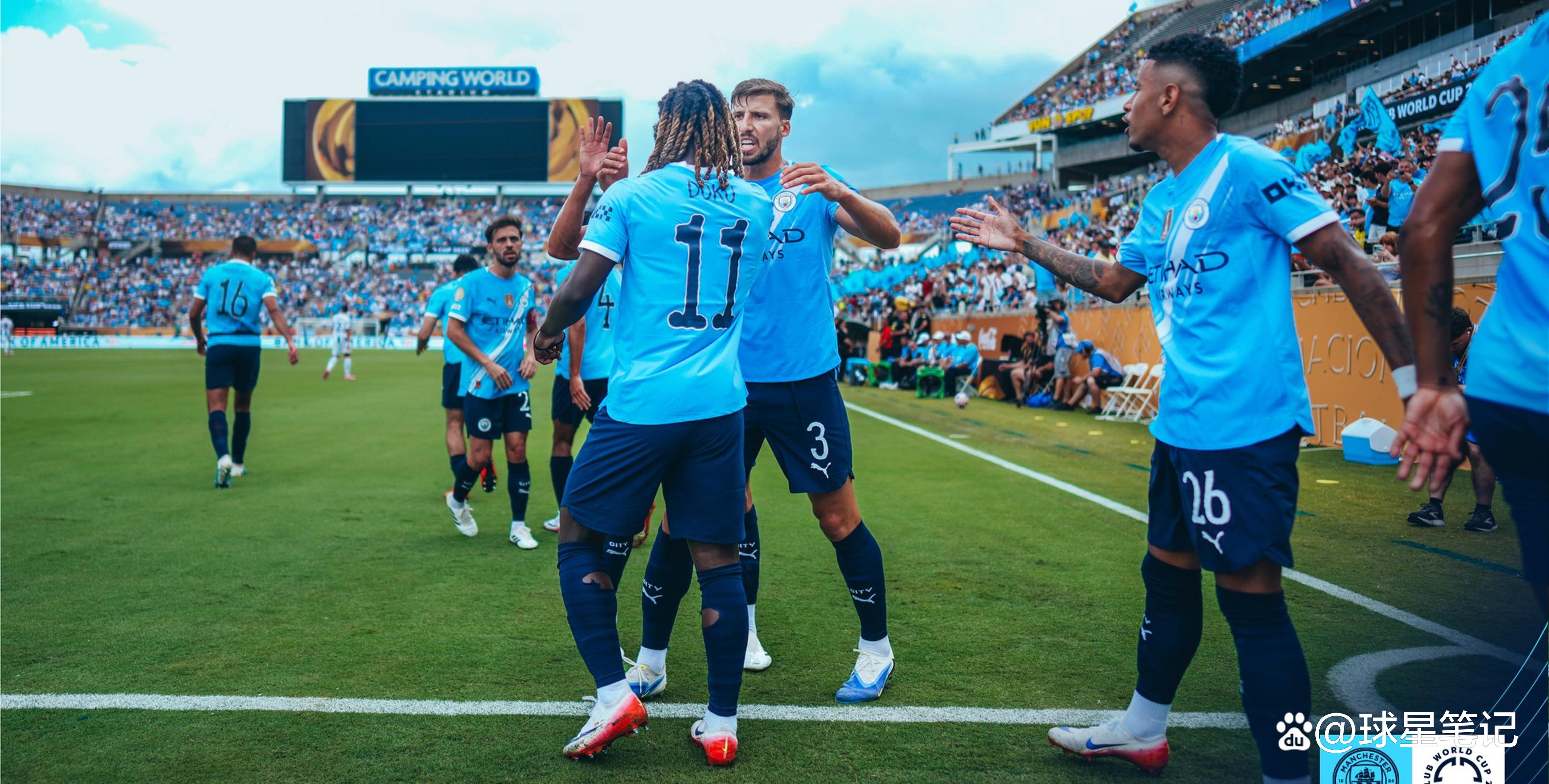 尤文图斯压制对手，轻松晋级淘汰赛