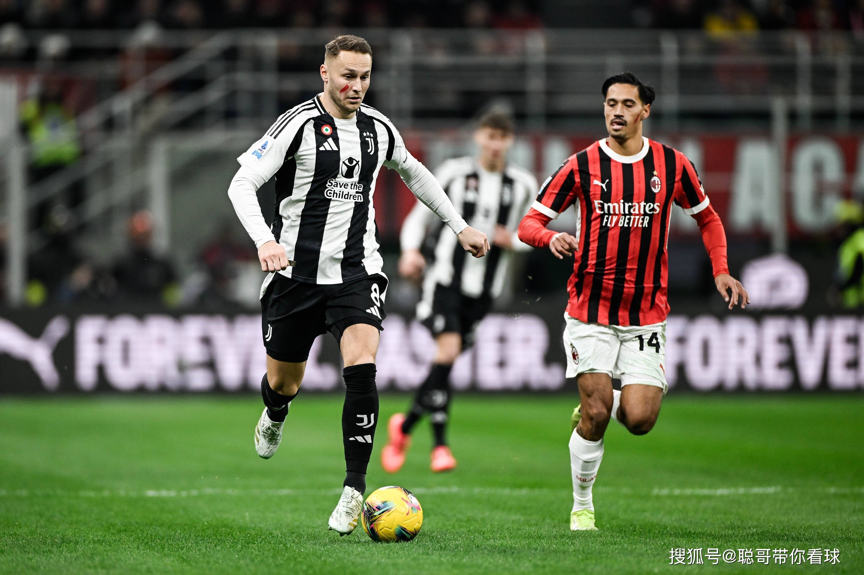 尤文图斯压制对手，轻松晋级淘汰赛